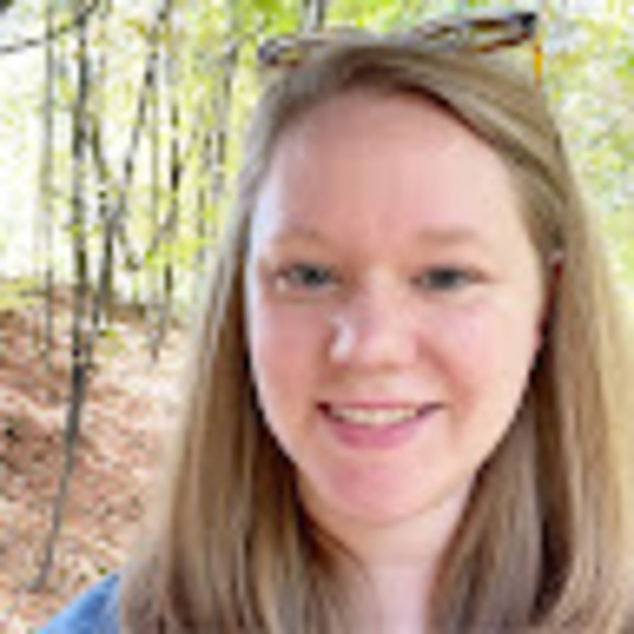 Meet your Posher, Lynsey - Picture 1 of 1